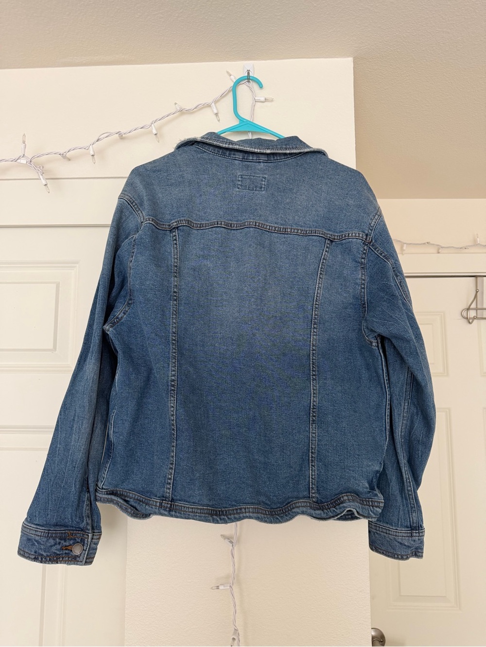 Universal Thread Denim Jacket - Picture 2 of 3